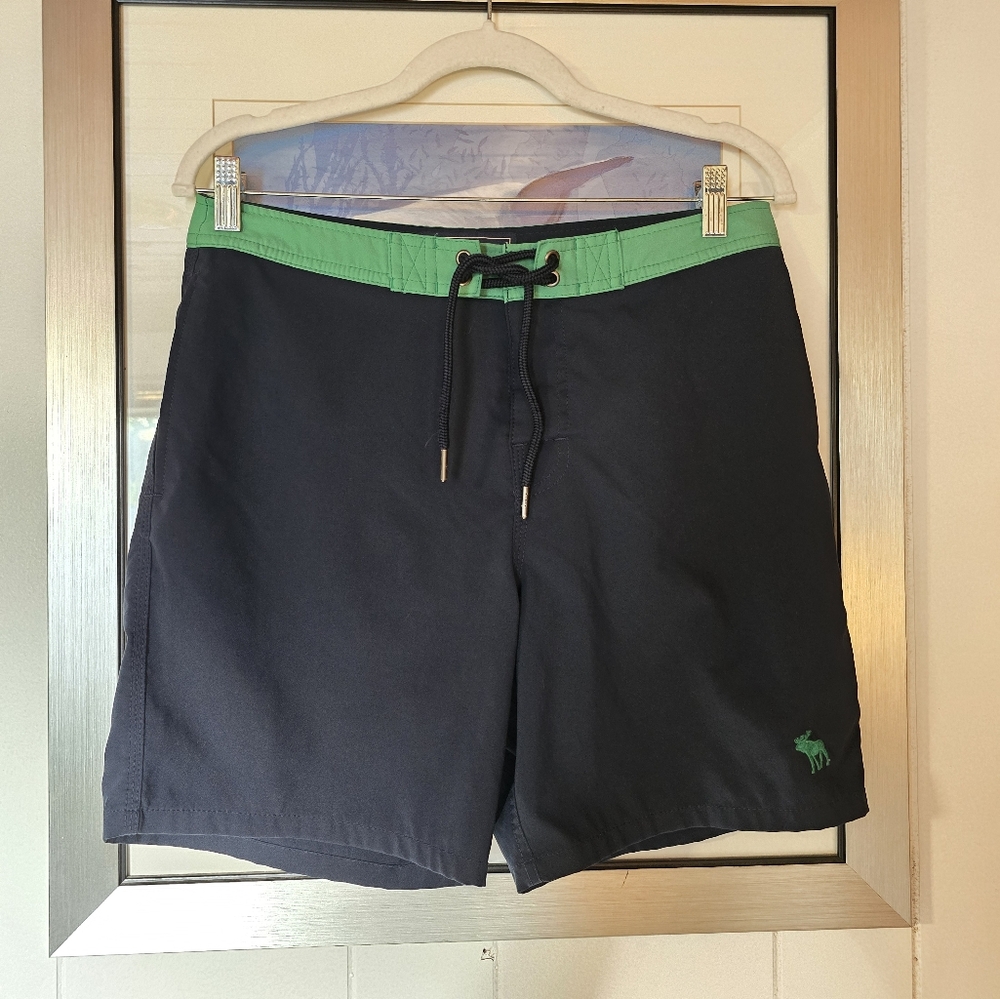 Mens Abercrombie & Fitch swimtrunks size 30